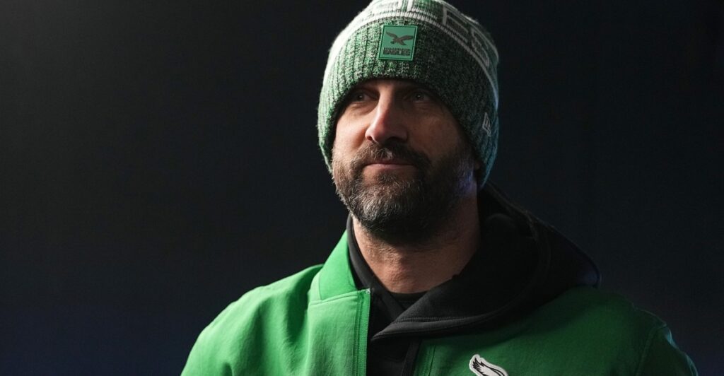 Adam Schefter hints at some big non-offensive coordinator Eagles news by next week