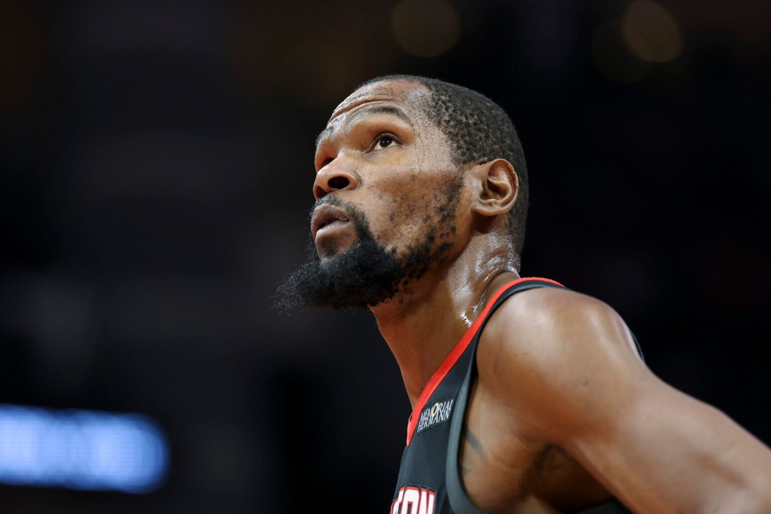 Kevin Durant Pays Ultimate Respect to Rockets Legend Hakeem Olajuwon in 1-on-1 Conversation
