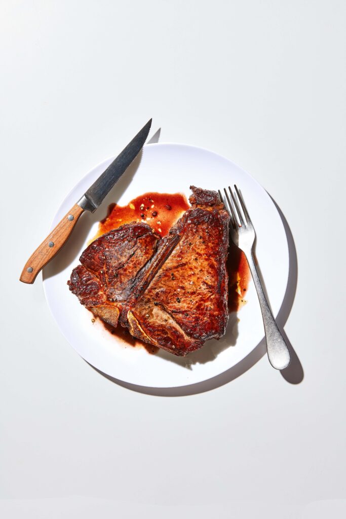 What’s the Best Diet to Live to 100? It’s Probably Not What You Think.