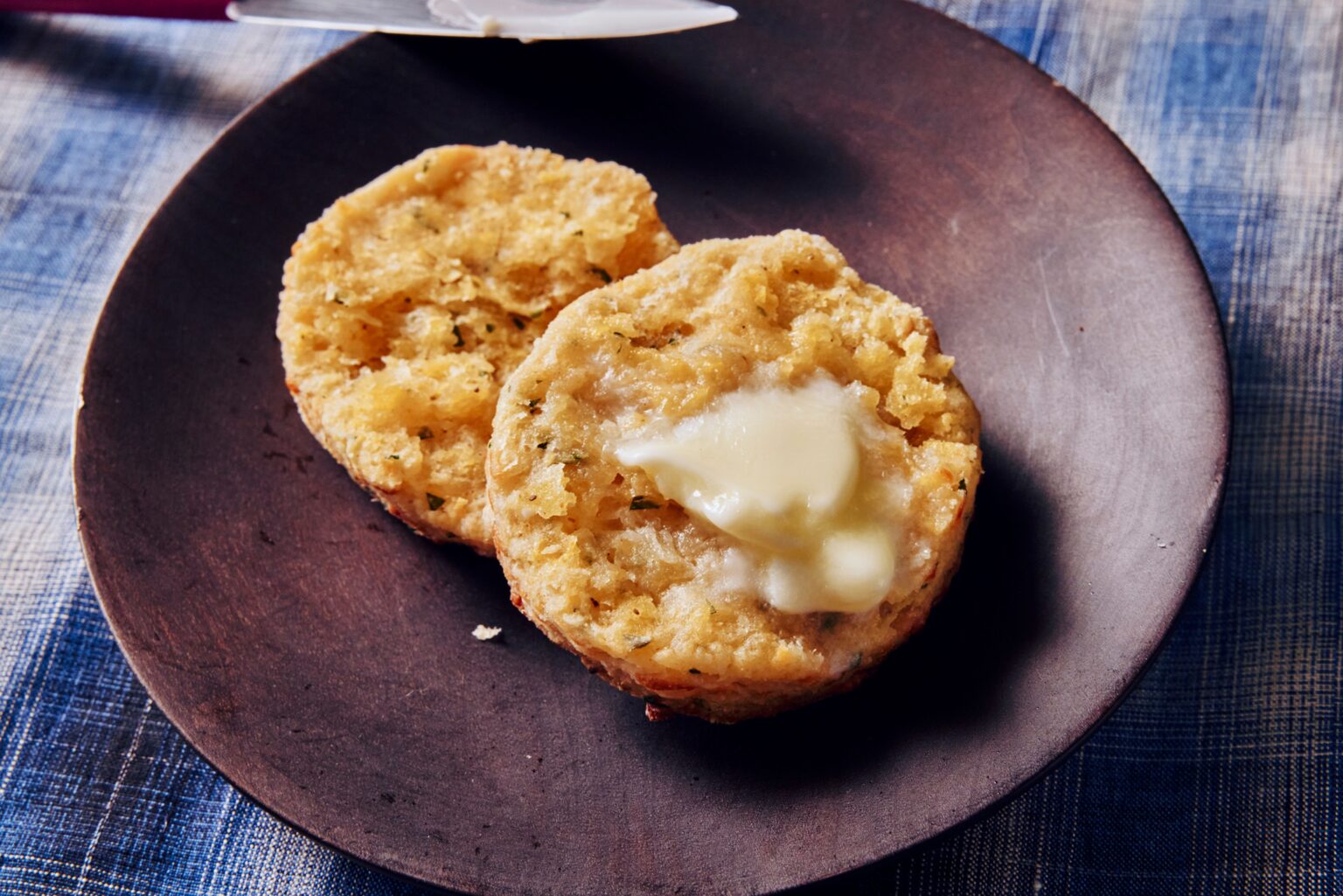 A Low-Fi Technique for Laminated Biscuits