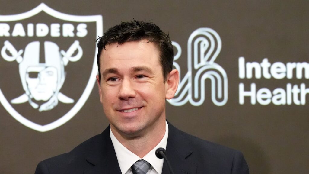 Kubiak, Raiders Interview First OC Candidate Kubiak, Raiders Interview First OC Candidate