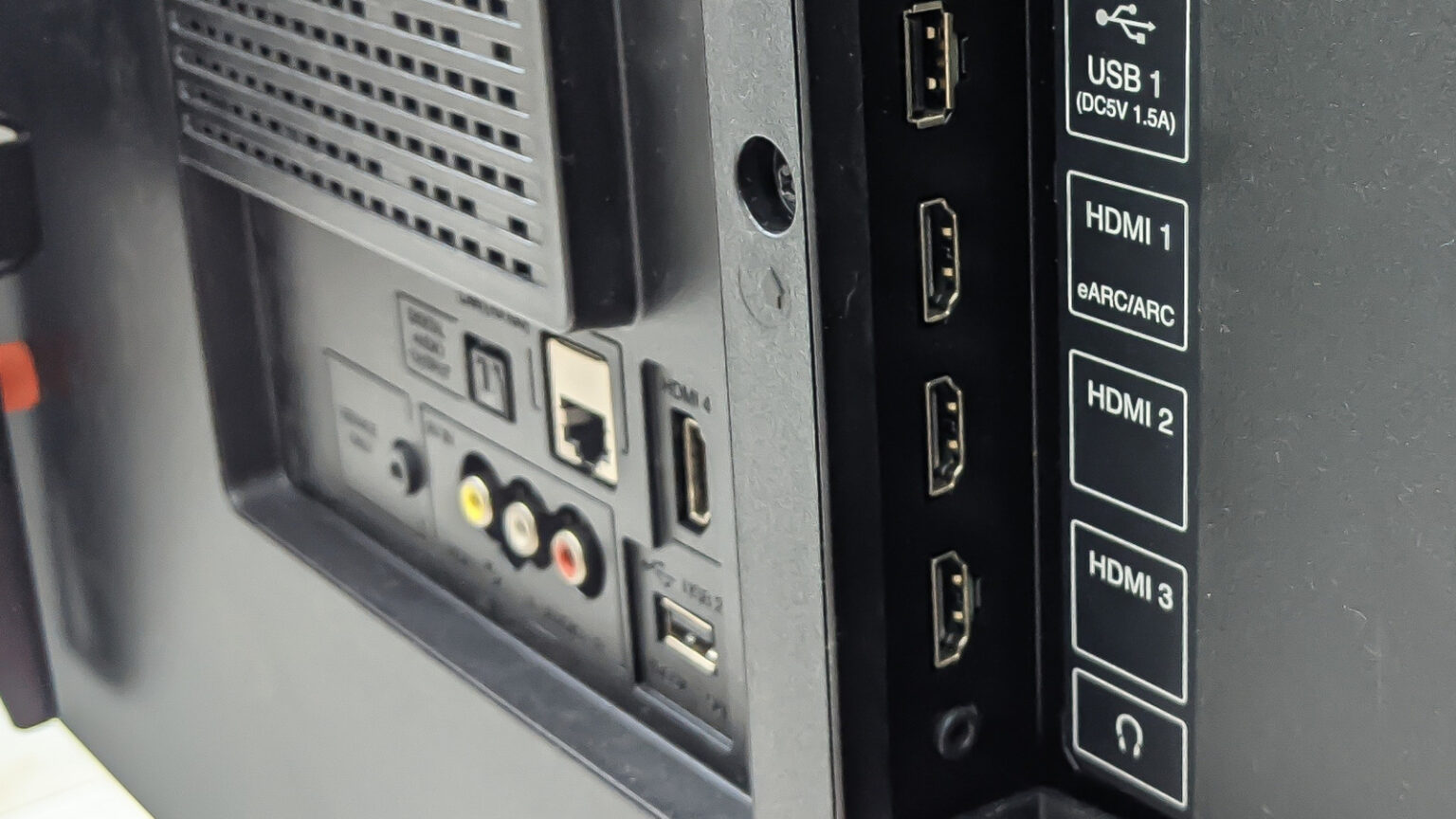 4 Things You Didn’t Know HDMI Ports Can Do