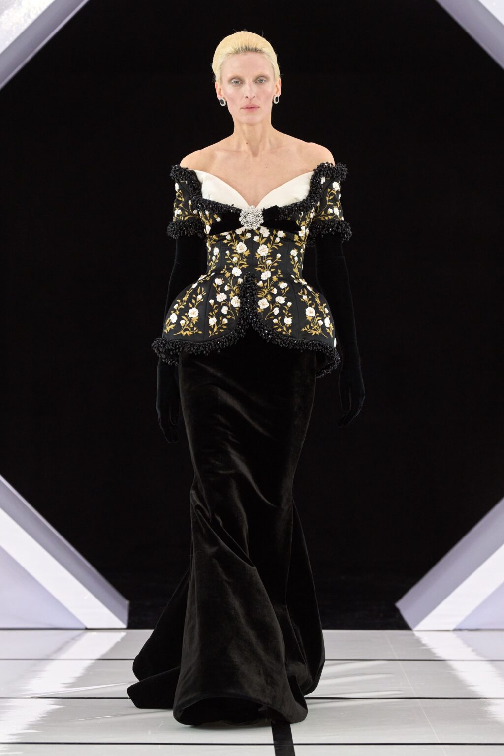 Richard Quinn Fall 2026 Ready-to-Wear Richard Quinn Fall 2026 Ready-to-Wear