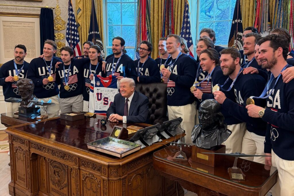 ‘I’m not giving it back’: Trump jokes that he’s keeping US Men’s hockey gold medal as he meets team at White House ‘I’m not giving it back’: Trump jokes that he’s keeping US Men’s hockey gold medal as he meets team at White House