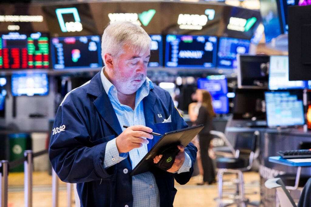 US stocks rise, adding to Tuesday’s comeback as Nvidia and Oracle shares gain US stocks rise, adding to Tuesday’s comeback as Nvidia and Oracle shares gain