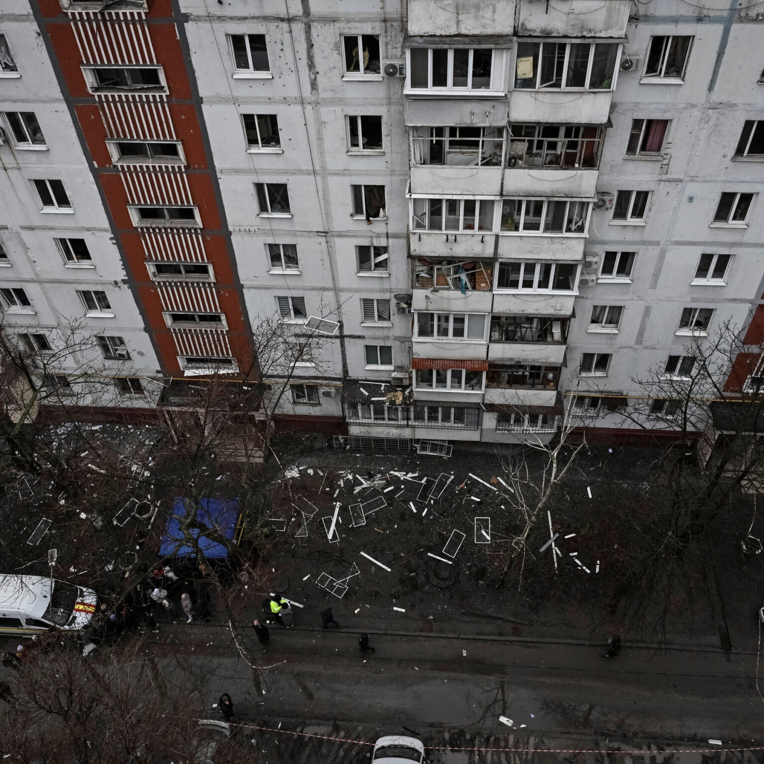 Russia Launches Big Strikes Before U.S.-Ukraine Talks in Geneva