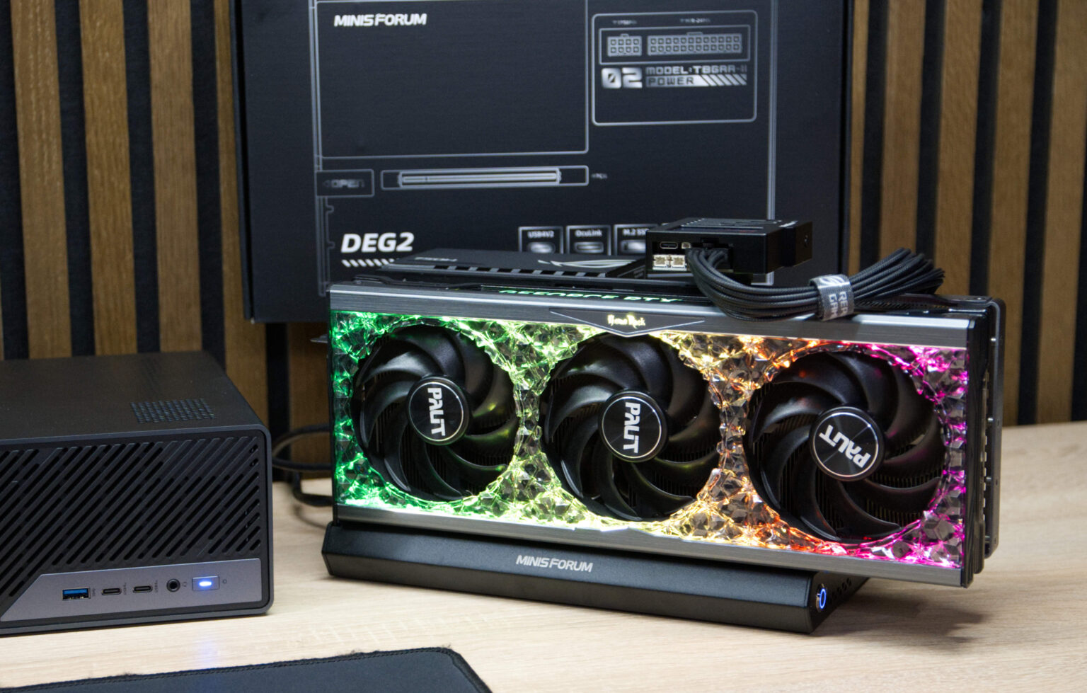 External desktop graphics card on a mini PC, laptop or tablet? The Minisforum DEG2 makes it possible External desktop graphics card on a mini PC, laptop or tablet? The Minisforum DEG2 makes it possible