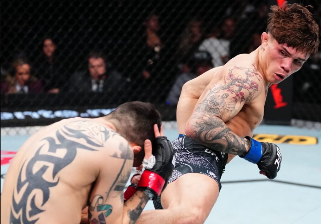 UFC Mexico City Results: Lone’er Kavanagh defeats Brandon Moreno (Highlights)