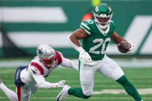 ‘Free Breece Hall From This Prison’ — NFL World Reacts to Jets Placing Franchise Tag on Star RB Before Free Agency ‘Free Breece Hall From This Prison’ — NFL World Reacts to Jets Placing Franchise Tag on Star RB Before Free Agency