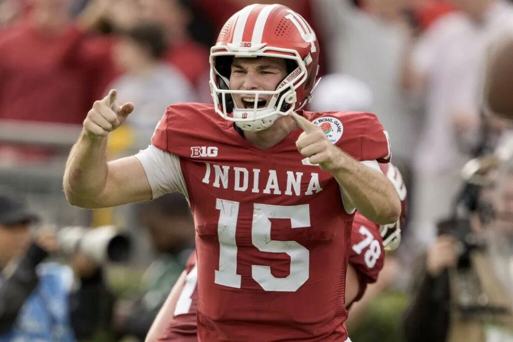 Fixing the Raiders: What a Perfect Offseason Looks Like for Las Vegas