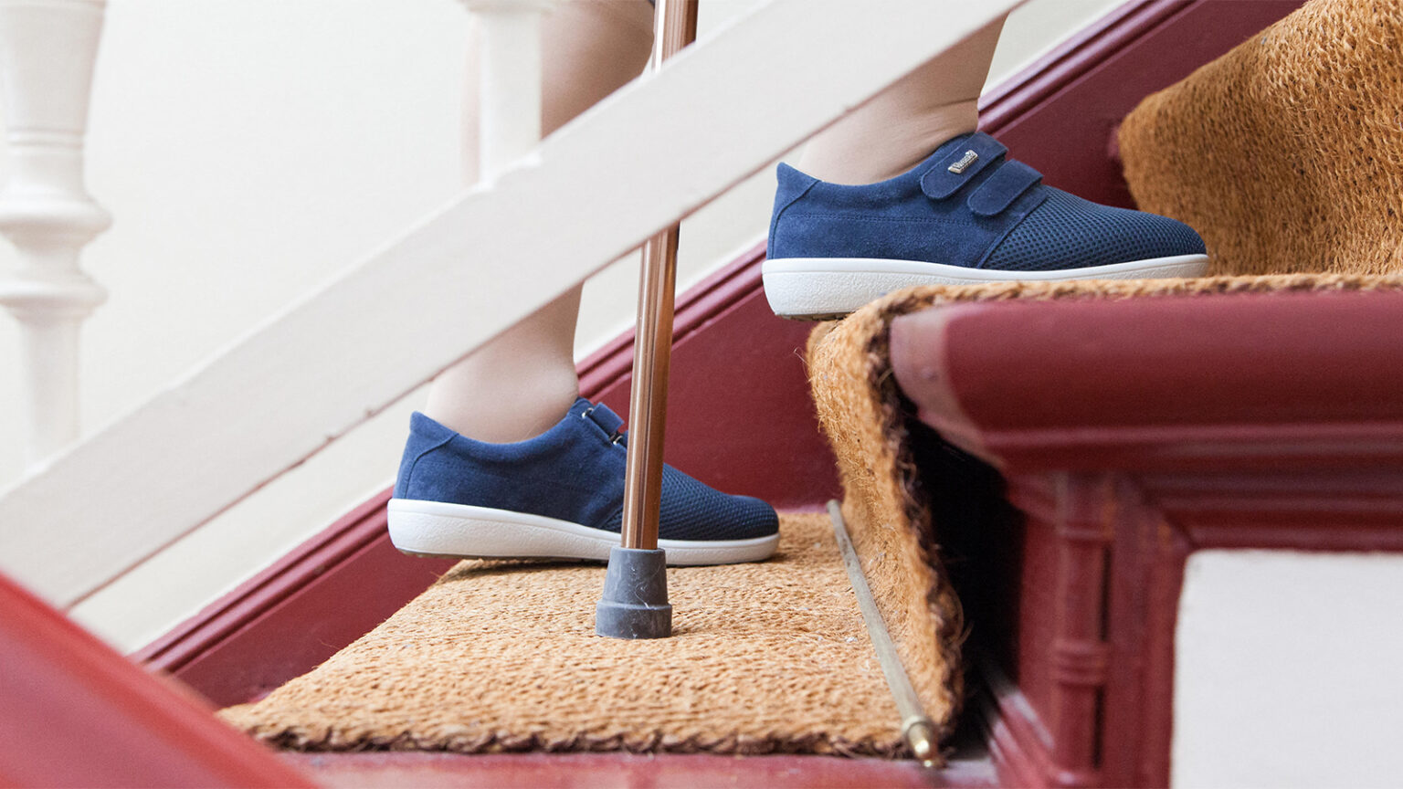 Infections May Help Fuel Frailty, With a Potential Push From Obesity