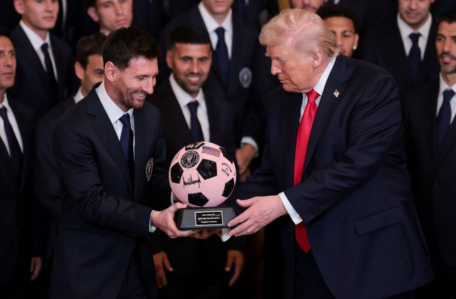 Javier Mascherano Lifts Lid on Lionel Messi and Inter Miami’s Donald Trump Encounter