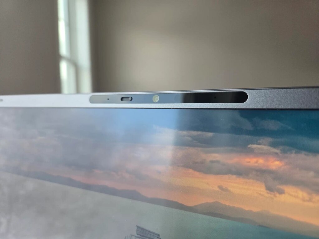 Windows throttled my 4K webcam