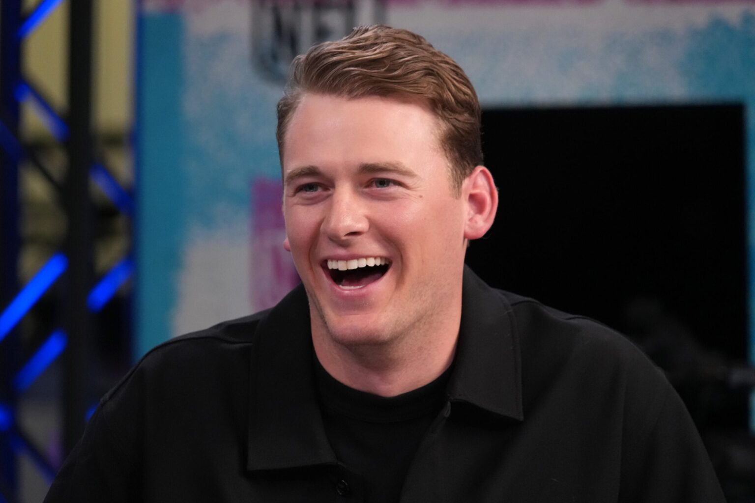 Vikings Myths and Misses: Mac Jones, the 2022 Draft, Johnny Mundt