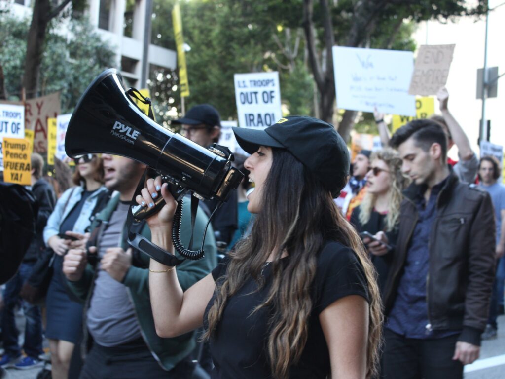 How Los Angeles’s Iranian diaspora is confronting the US war on Iran