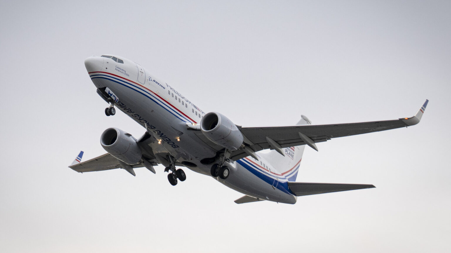 USA’s Founding Documents Board ‘Freedom Plane’ For First Flight Out Of DC USA’s Founding Documents Board ‘Freedom Plane’ For First Flight Out Of DC
