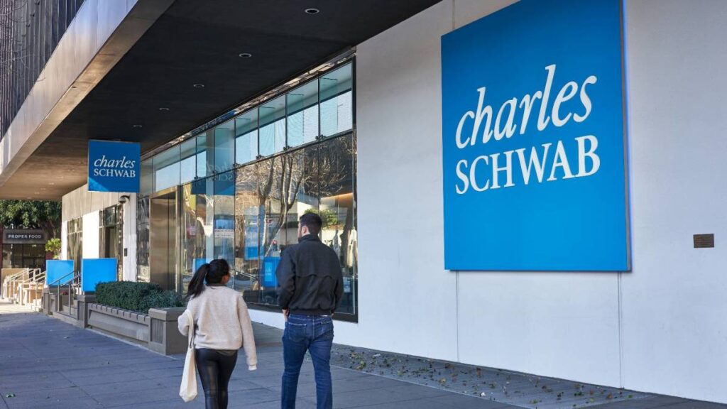 Schwab says these 9 money mistakes could wreck you