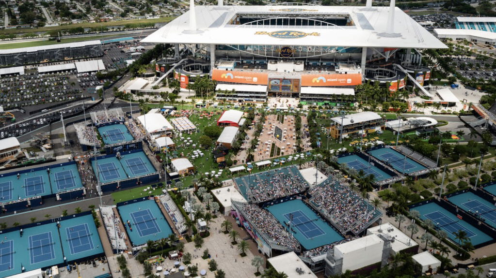 Who Are the Miami Open 2026 Commentators? Full Broadcast Team & Announcers List Who Are the Miami Open 2026 Commentators? Full Broadcast Team & Announcers List