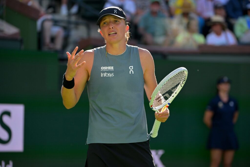 As Iga Swiatek Faces ‘Worst Time’, Radwańska Urges End to Hate After Miami Upset