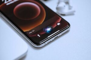 Apple is eyeing an “Ask Siri” feature that puts the assistant everywhere on your iPhone