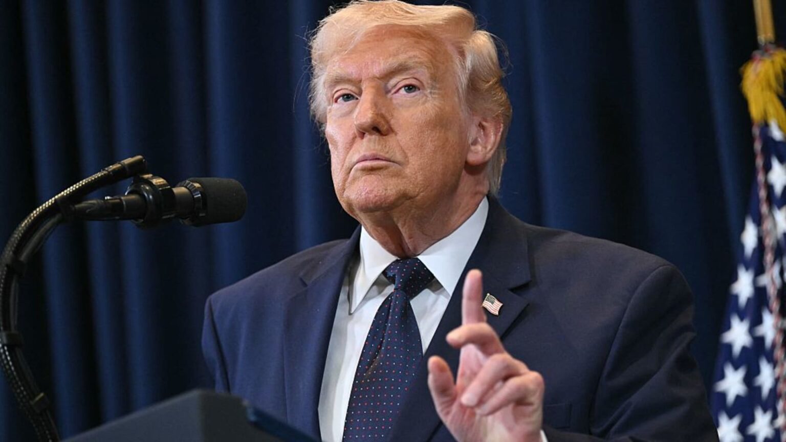 Trump says Justices Barrett, Gorsuch ‘sicken me’ after Supreme Court tariff ruling