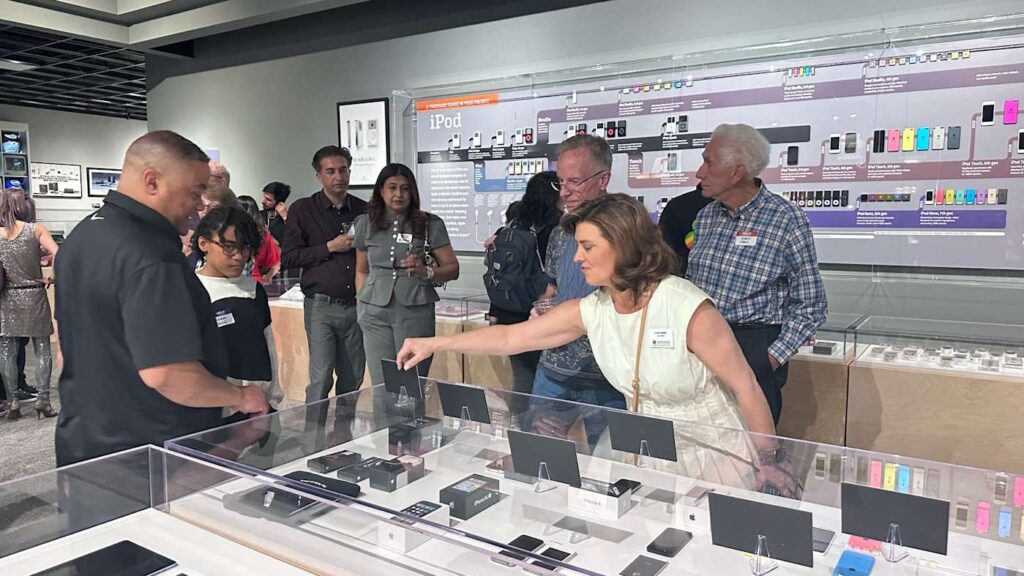 If you live in Georgia, there’s a new exhibit you can visit celebrating Apple’s 50th anniversary