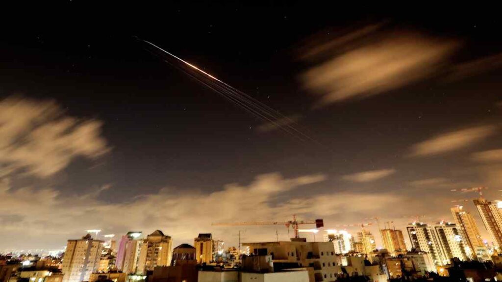 US expects war against Iran to last another 2-4 weeks, Rubio tells G7 US expects war against Iran to last another 2-4 weeks, Rubio tells G7