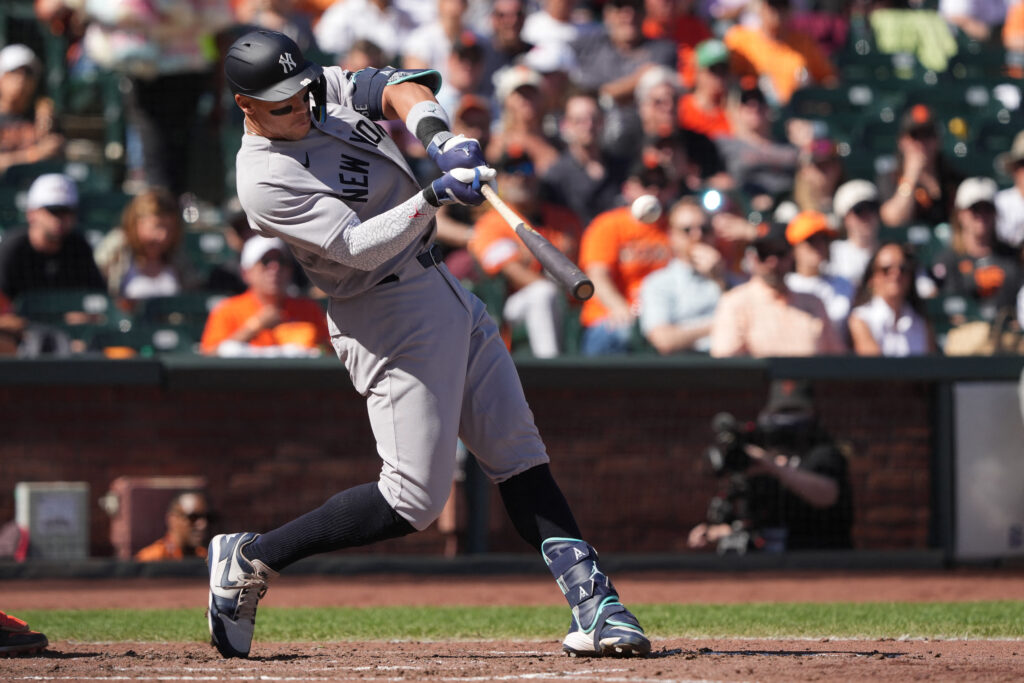 Aaron Judge takes advantage of ABS before launching key Yankees homer