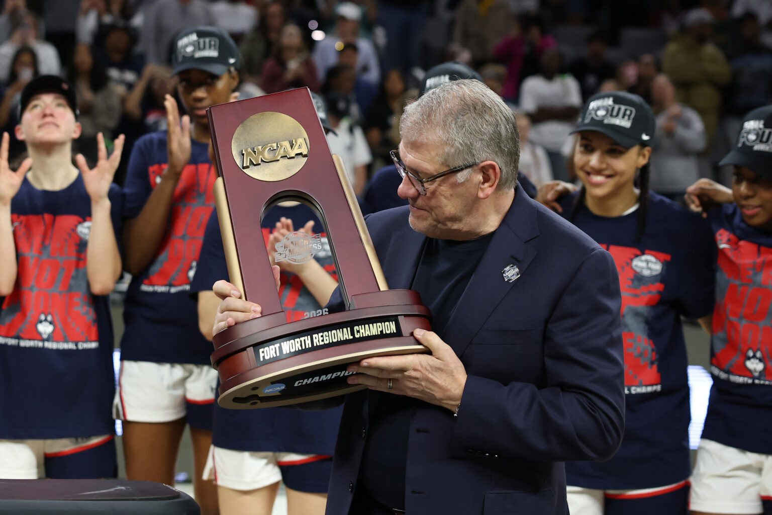 This UConn women’s team is taking different approach to all too familiar expectations
