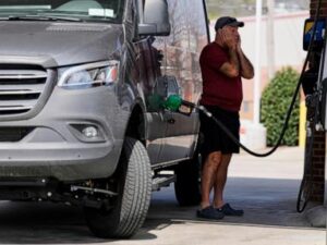 US consumer confidence inches up despite soaring gas prices brought on by war in Iran