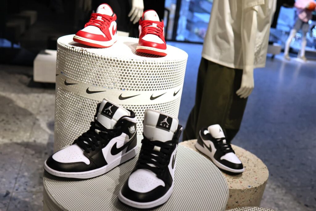 Nike’s stock dives, as sales warning shows turnaround plan still isn’t working