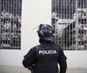 U.N. urges El Salvador to review life sentences for minors
