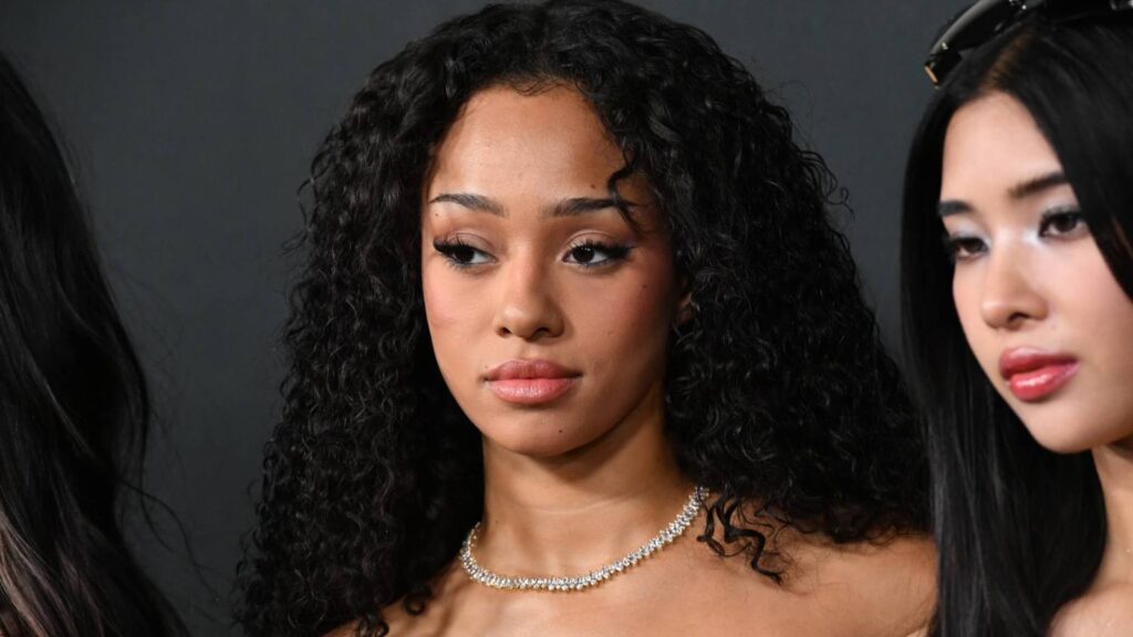 Manon in ‘Positive Conversations’ With Label as Katseye Return Remains Unclear