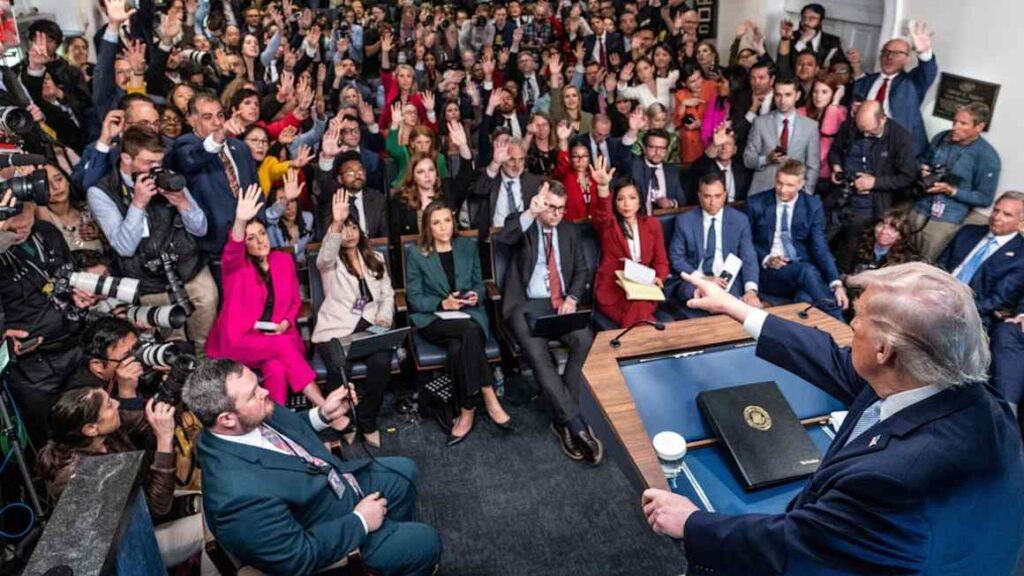 Trump says US could destroy Iran ‘in one night’ as he demands opening of Hormuz