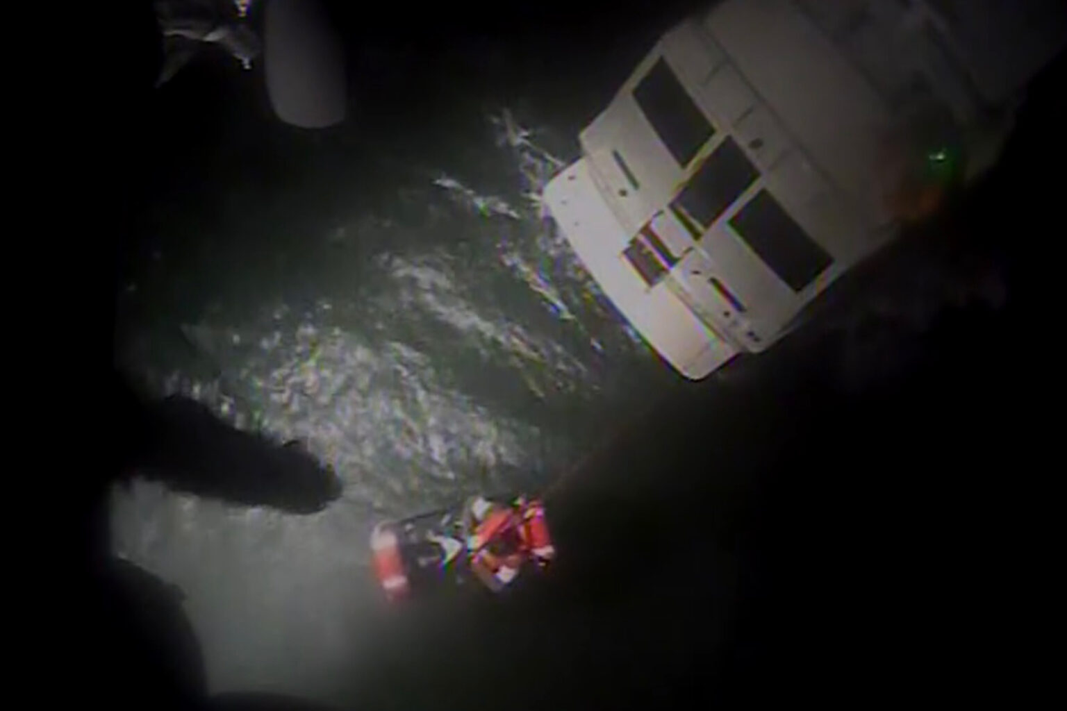 Coast Guard helicopter rescues 4 from broken-down yacht caught in 12-foot waves off Long Island: heart-stopping video