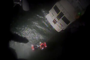 Coast Guard helicopter rescues 4 from broken-down yacht caught in 12-foot waves off Long Island: heart-stopping video