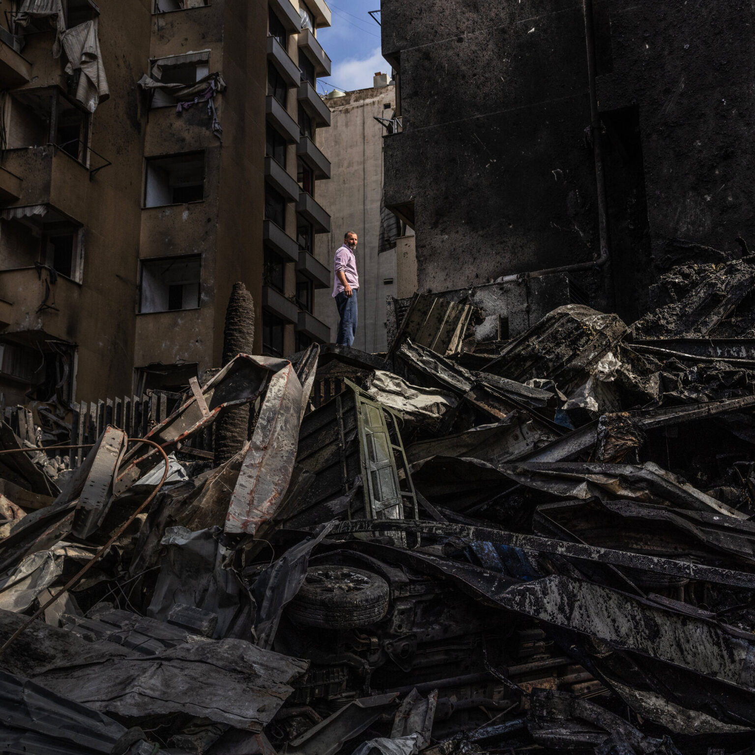 World Leaders Push to Save Iran Talks Amid Israel’s Attacks in Lebanon