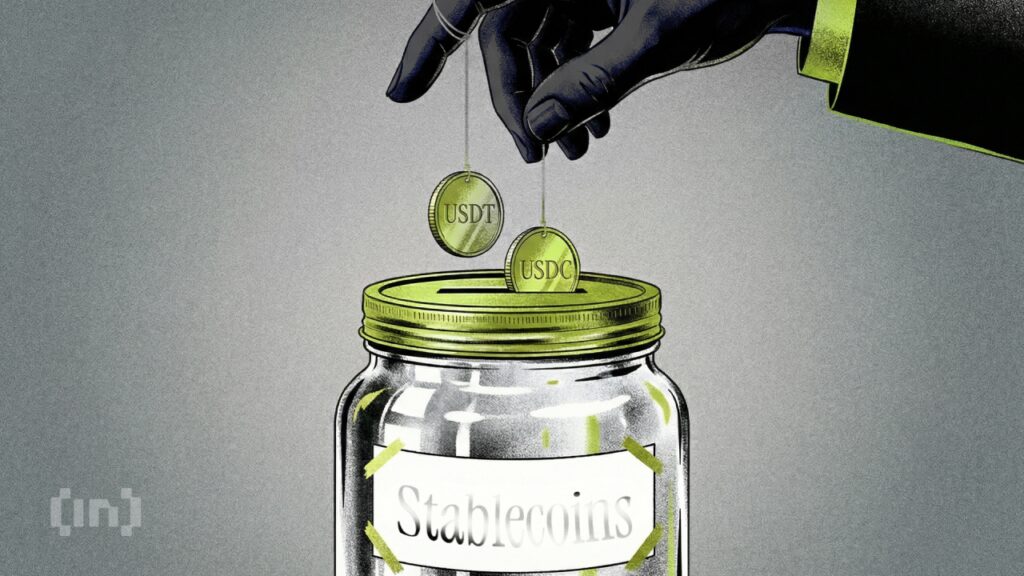 Who Really Runs Stablecoin Settlement? A Structural Analysis