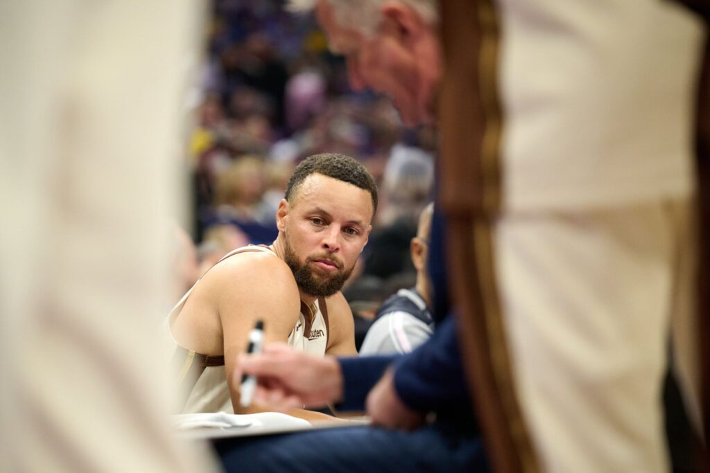 Steve Kerr Drops Troubling Stephen Curry Revelation Ahead of Do-or-Die Warriors-Clippers Play-In Clash