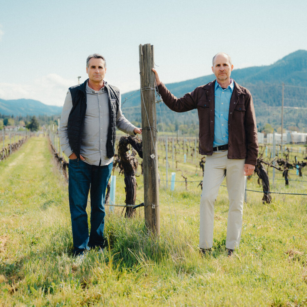 A Family Feud at an Oregon Winery Turns to Vinegar Over A.I. Slop