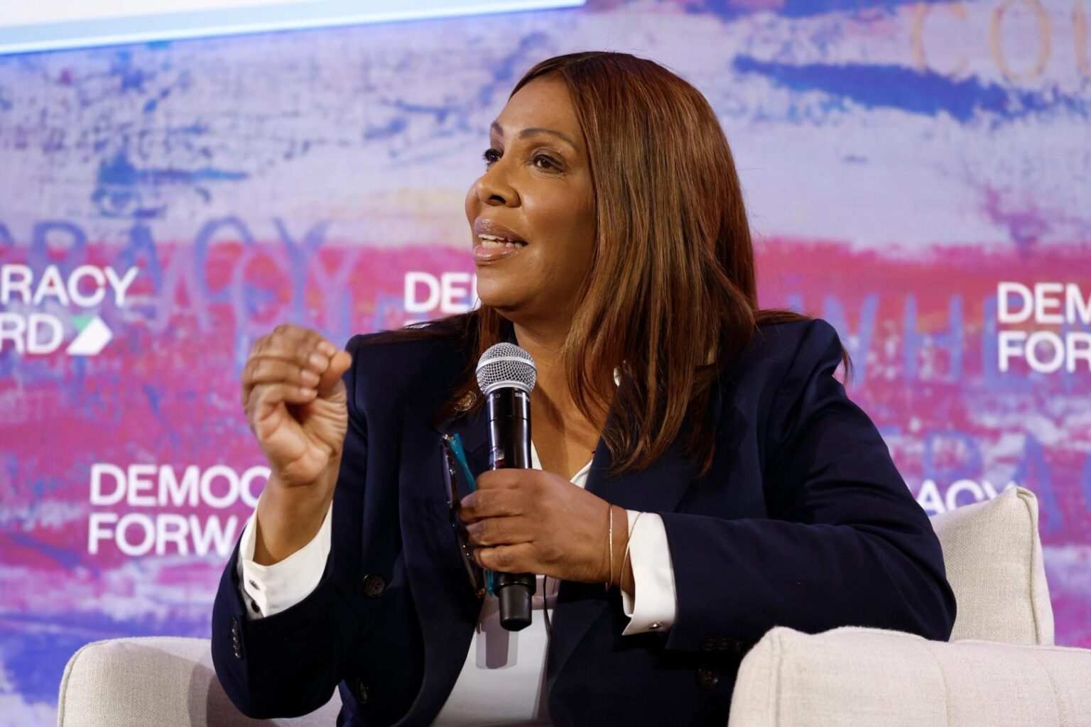 New York sues Coinbase, Gemini over prediction market offerings