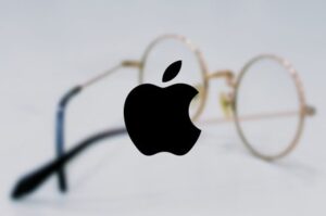 Apple’s upcoming smart glasses could allow controls with hand gestures