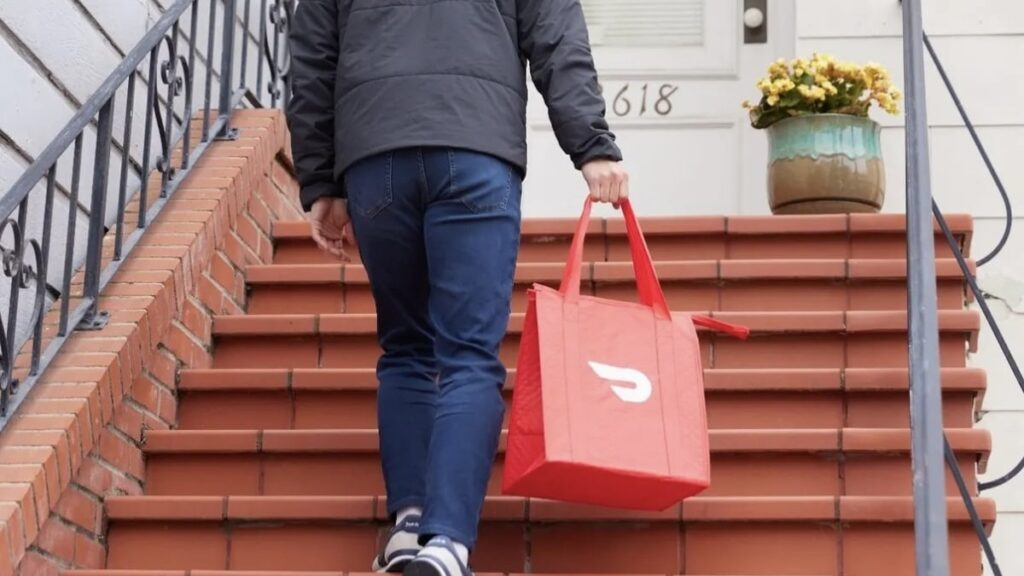 Treat yourself this Monday with a DoorDash gift card on sale
