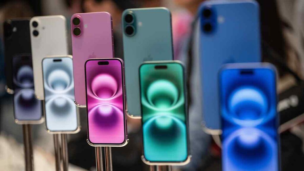 Apple reaches $250mn settlement over delayed ‘AI Siri’