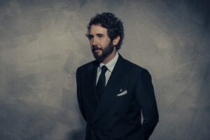 Josh Groban Talks Channeling Movie Magic for ‘Cinematic,’ His ‘Emotionally Personal’ New Album