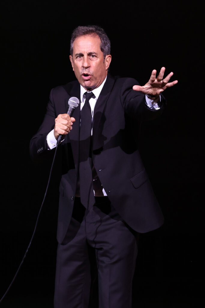 Jerry Seinfeld takes jab at ‘Friends,’ claims it copied his sitcom ‘Seinfeld’