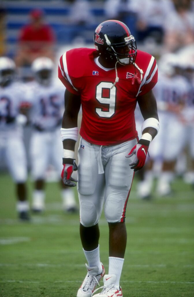 Ex-NFLer, NCAA All-American gets 16 years in prison for nearly $200 million in Medicare fraud