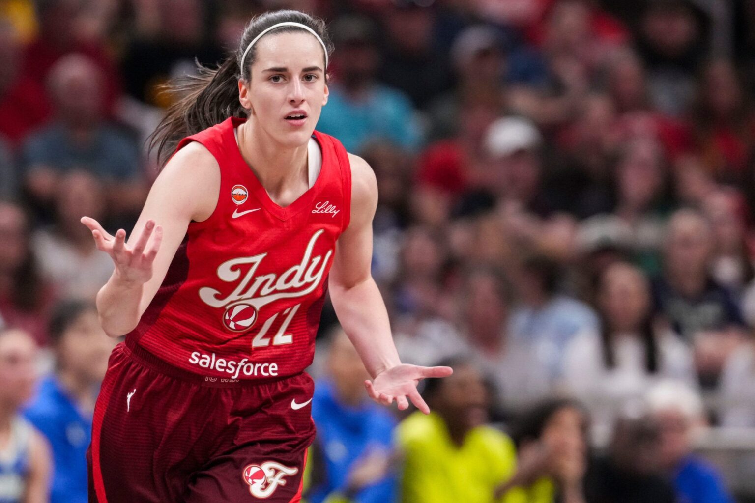 ‘Very Concerning,’ ‘It’s a Problem’ — WNBA World Sounds Alarm Over Caitlin Clark’s ‘Lack of Growth’ in Year 3