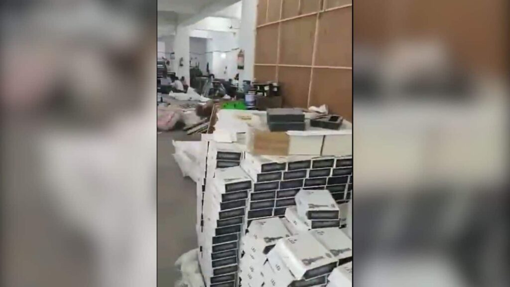 Delhi crime branch seizes over 10,000 fake OPPO, OnePlus, Realme accessories