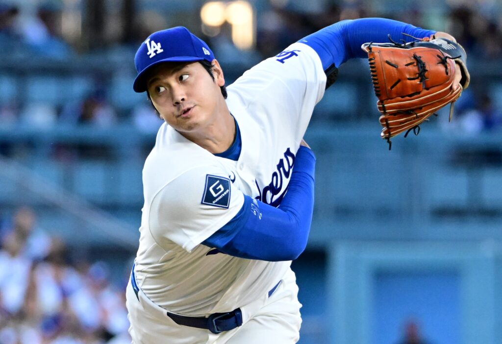 Dodgers’ offense backs up Shohei Ohtani’s latest gem in win over Giants